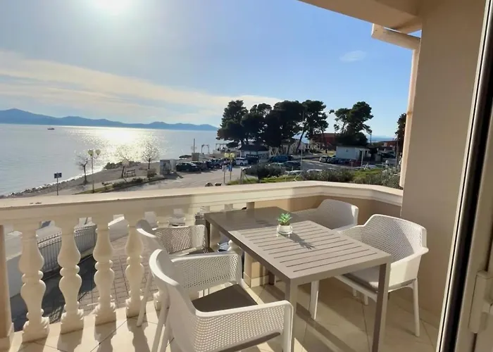 Punta شقة زادار